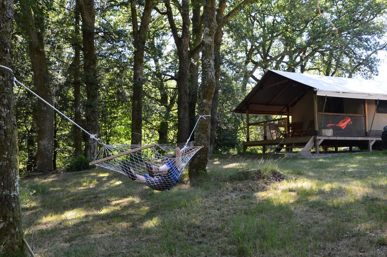 Les Etangs De Taysse Espagnac Exterior foto