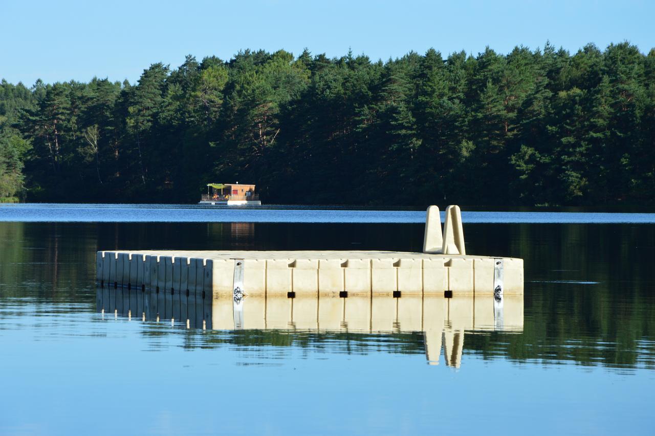 Les Etangs De Taysse Espagnac Exterior foto